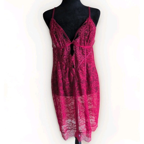 Victoria's Secret Other - Pretty Sexy Victoria's Secret Red Lace Satin Chemise Nightgown Slip Sz Large EUC